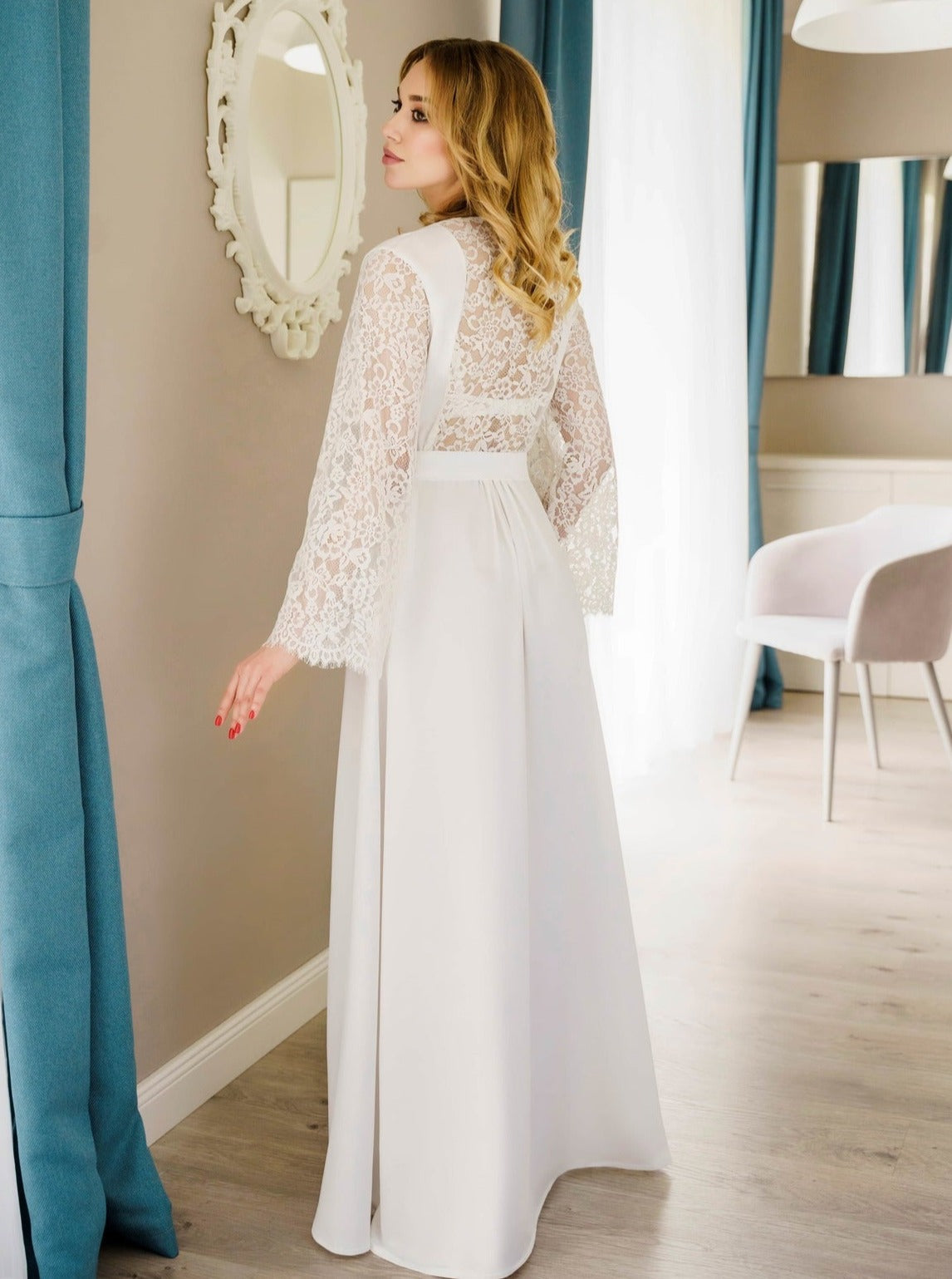 Ivory lace-back bridal robe
