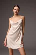 BM-1832 – 3D Floral Embroidered Silky Satin 6-Piece Bridal Set