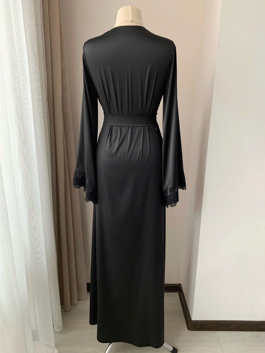 Black lace maxi robe full