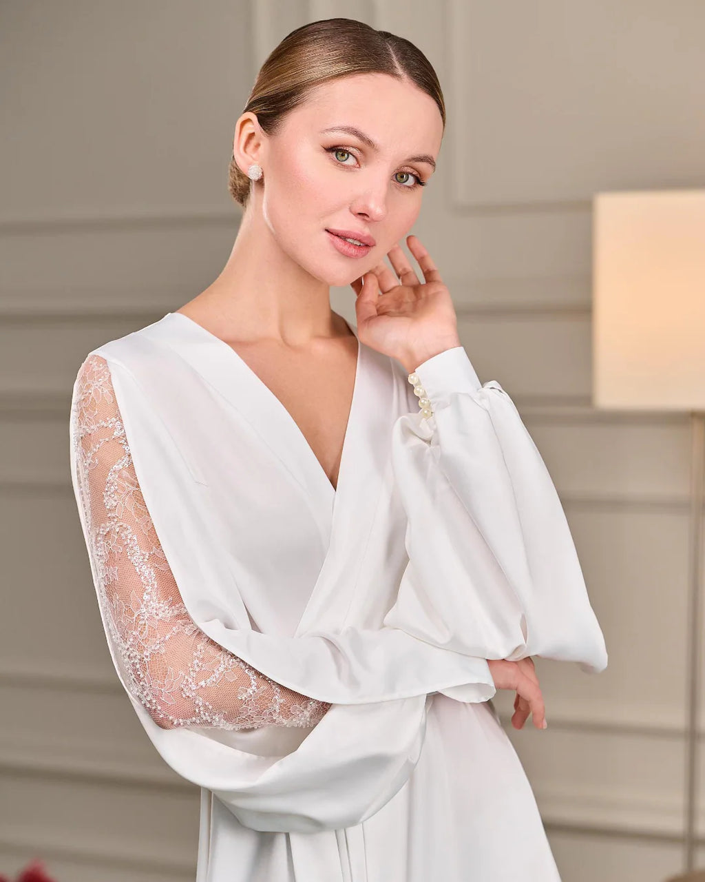 Elegant bridal robe with beaded sleeves Ivory – Made to Order