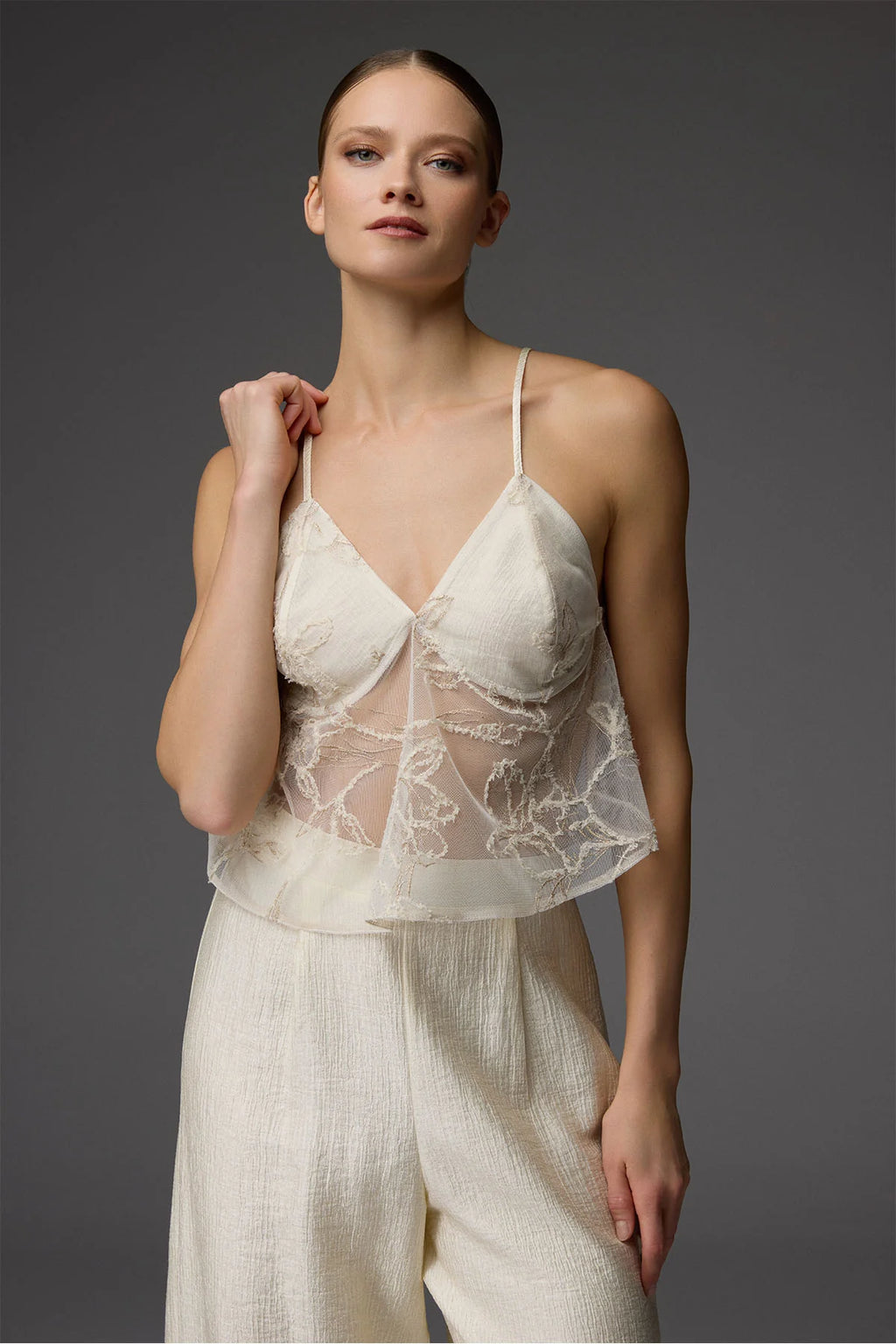 BM-1825 – Lace Dressing Gown, V-Neck Bustier & Wide-Leg Trousers (3-Piece Set)