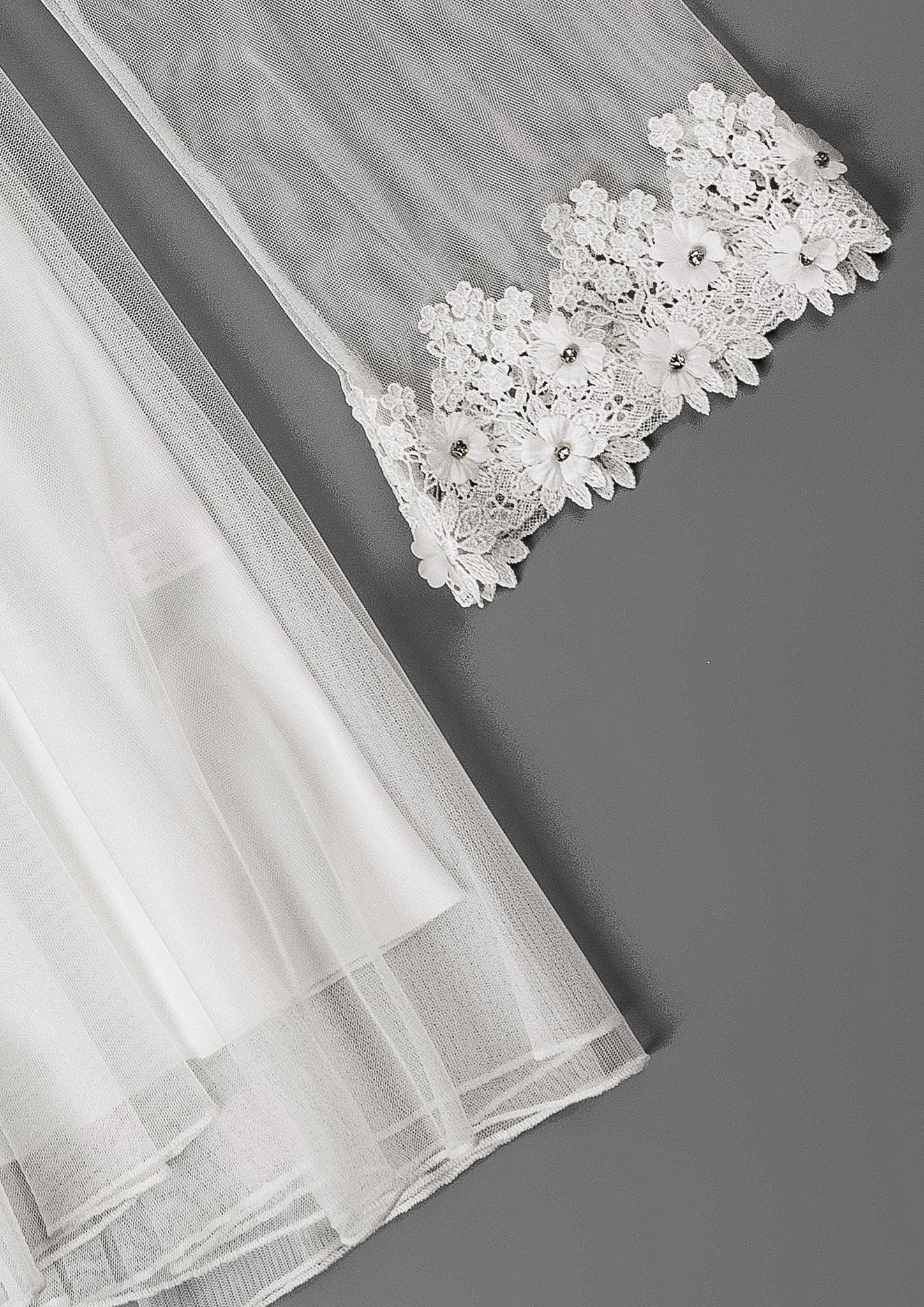 LINGERIE BRIDAL SET MODEL NUMBER 5711 - Belle Bonjour