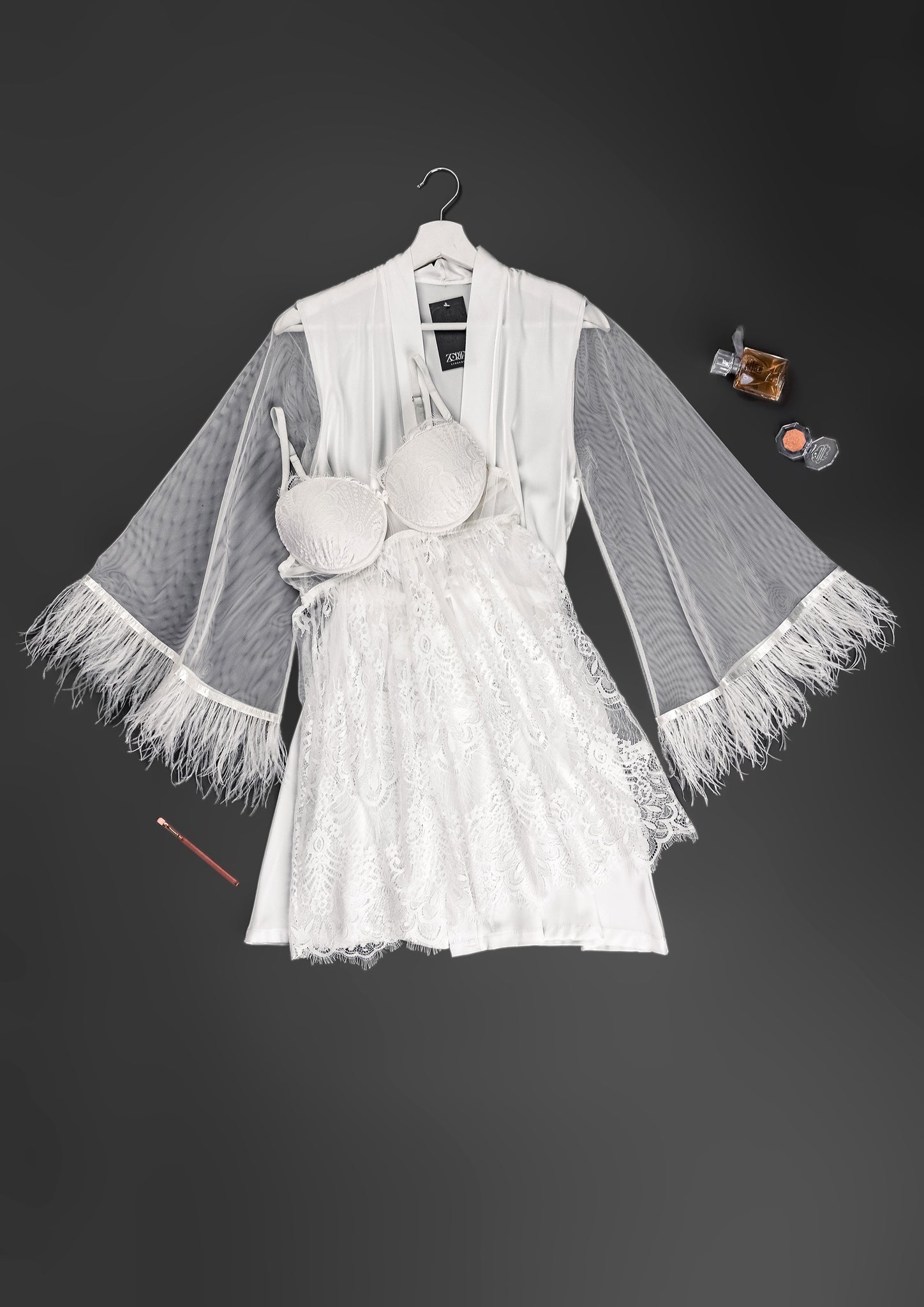 LINGERIE BRIDAL SET MODEL NUMBER 5723 - Belle Bonjour